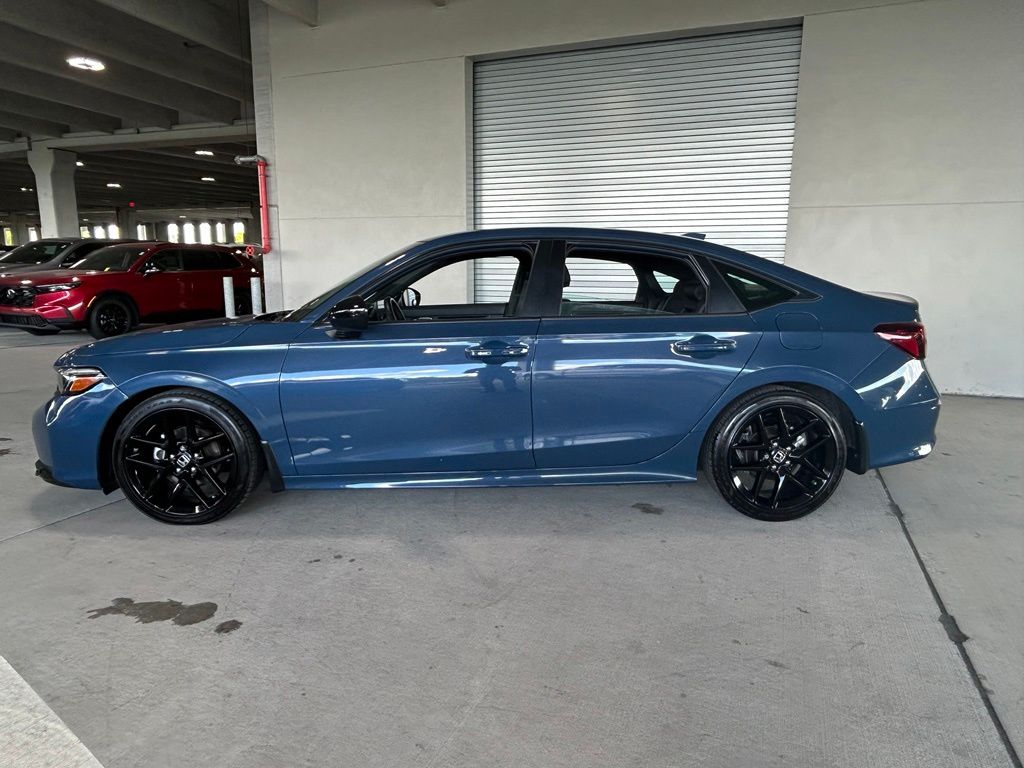 Used 2025 Blue Lagoon Pearl Honda Sport image 2