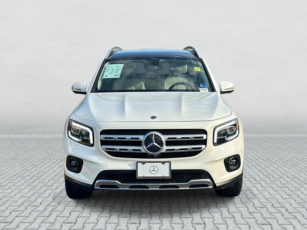 Thumbnail: 2020 Mercedes-Benz GLB - 2