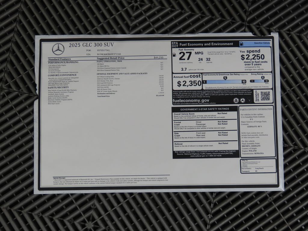 2025 Mercedes-Benz GLC 300 9