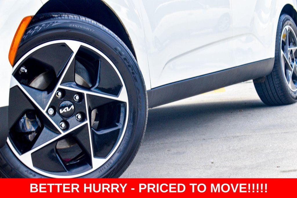 2023 Kia Soul EX - 4