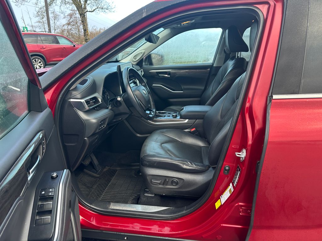 2020 Toyota Highlander Platinum