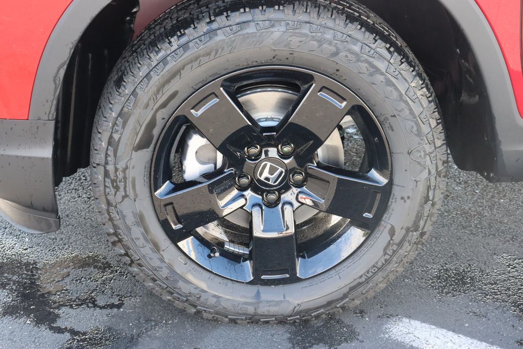 2025 Honda Ridgeline Black Edition 10
