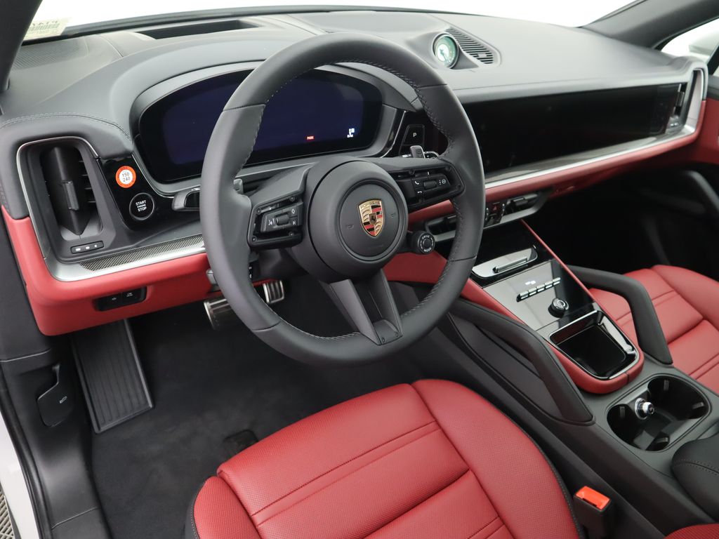 Thumbnail: 2025 Porsche Cayenne - 4