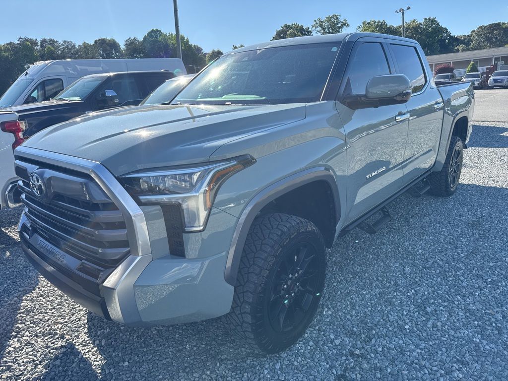 2025 Toyota Tundra Limited 3.4L 4WD CrewMax 5.5' Bed's photo
