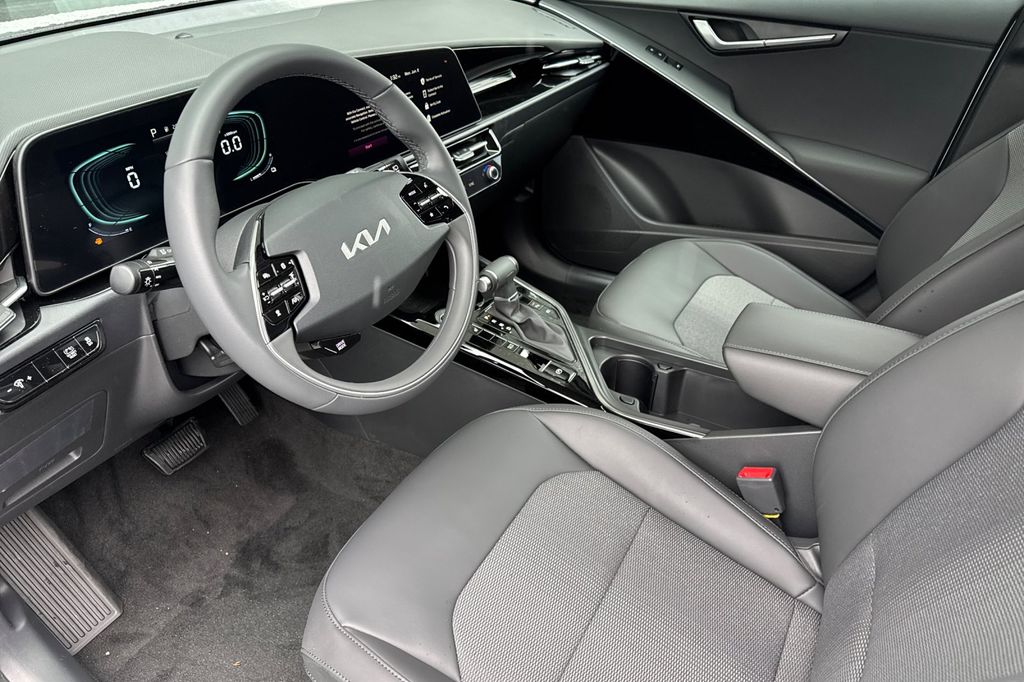 new 2026 Kia Niro car, priced at $32,280