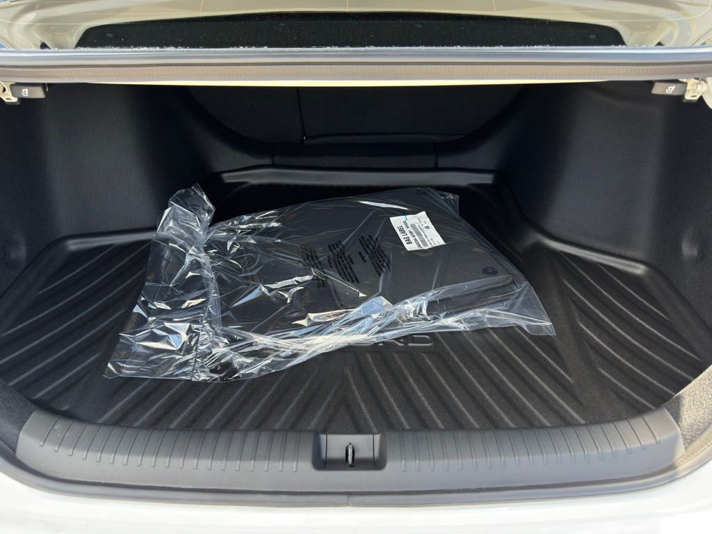 2025 Honda Accord Hybrid EX-L White at Community Honda