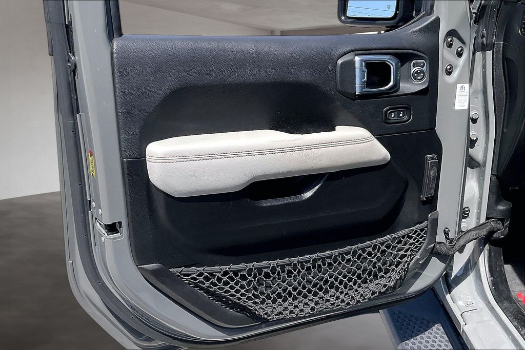 Used 2022 Jeep Wrangler SUV