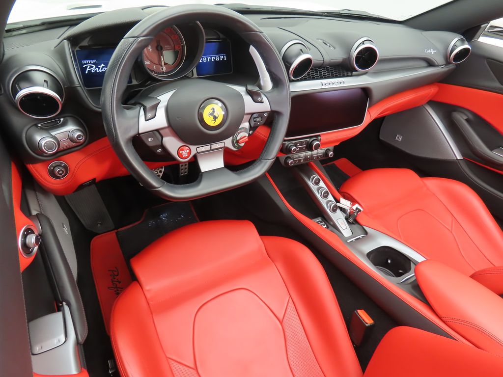Thumbnail: 2019 Ferrari Portofino - 17