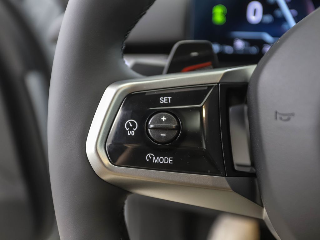 Thumbnail: 2026 BMW 5 Series - 13