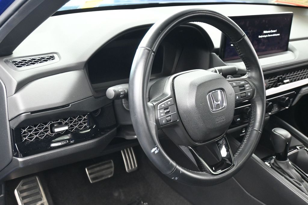 Used 2024 Pearl Honda Sport-L image 15