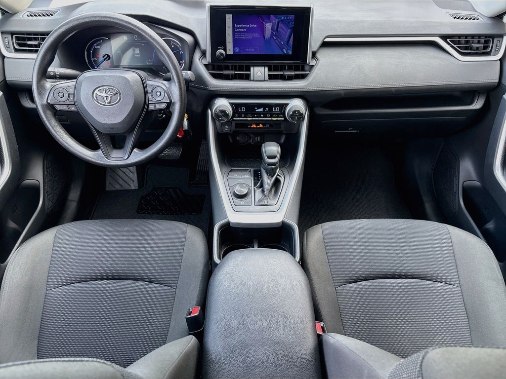 Thumbnail: 2025 Toyota RAV4 - 13
