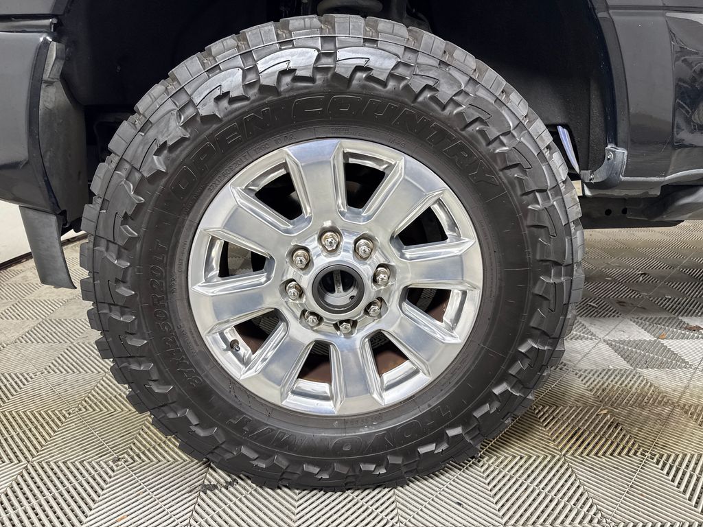 Used 2018 Black Ford Platinum image 14