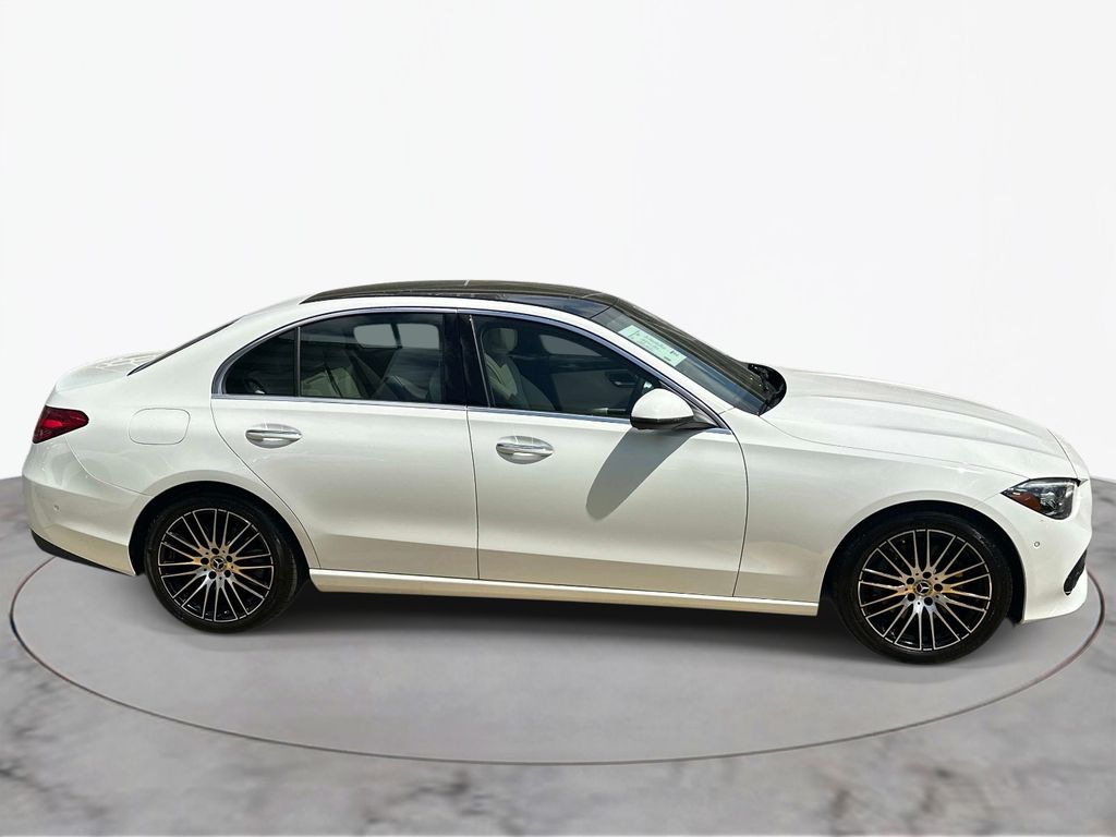 Thumbnail: 2025 Mercedes-Benz C-Class - 9