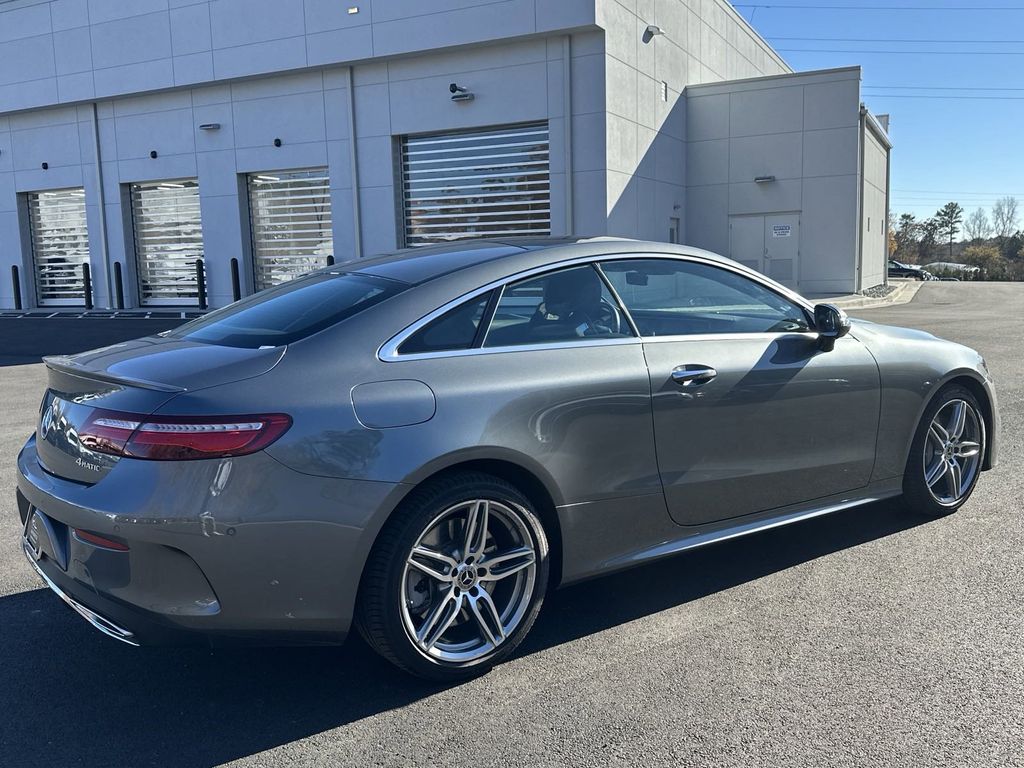 2018 Mercedes-Benz E-Class E 400 8