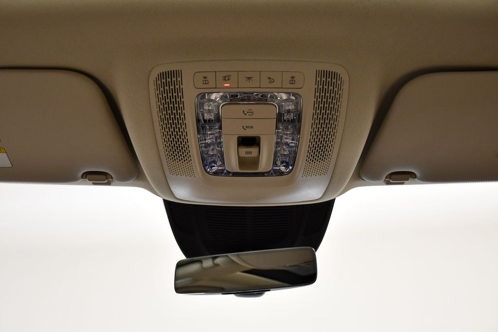 Thumbnail: 2025 Mercedes-Benz GLS - 18