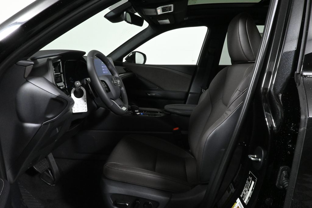 Thumbnail: 2026 Lexus TX - 3