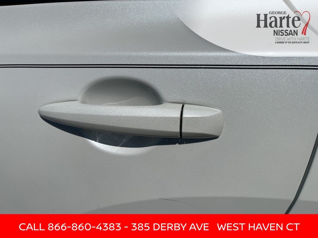 2023 Nissan Rogue SL - Photo 16