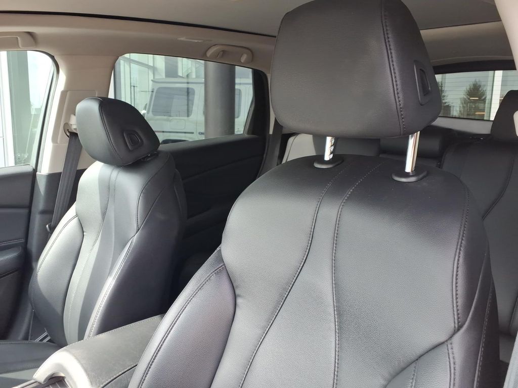 Used 2021 White Acura Base image 13