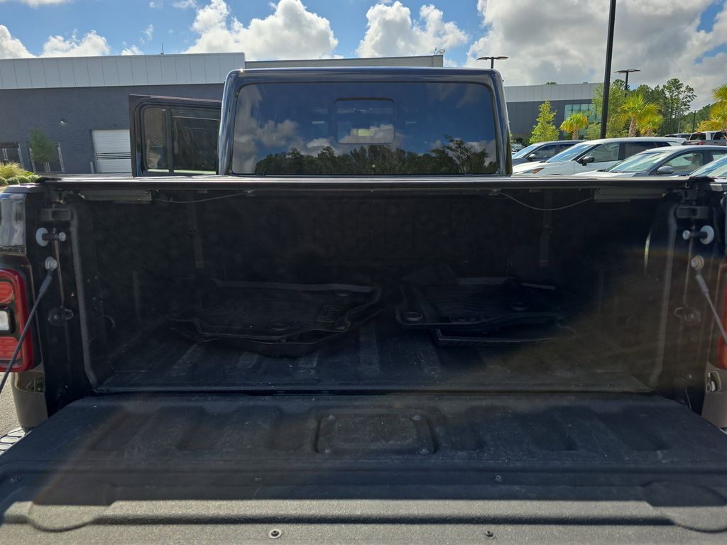 2021 Black Clearcoat Jeep Gladiator Rubicon 4X4 Truck
