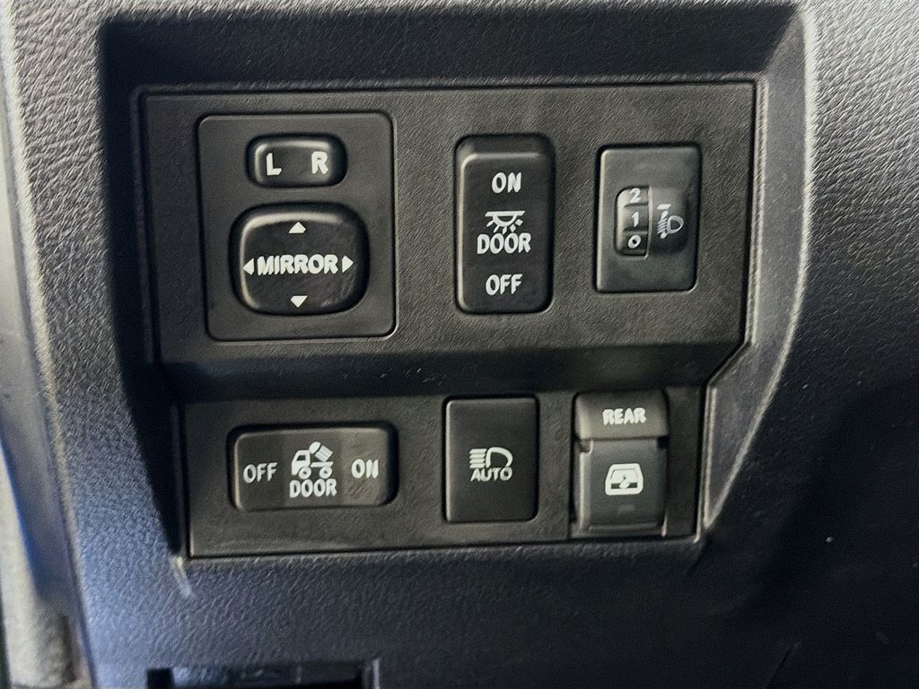 Used 2018 Toyota Tundra Truck