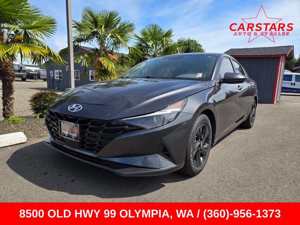  2021 Hyundai Elantra SEL FWD   