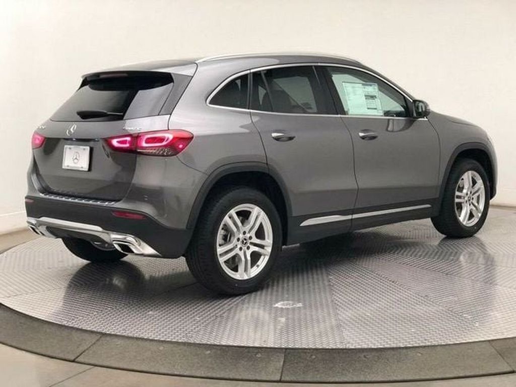 2023 Mercedes-Benz GLA 250 4MATIC 6