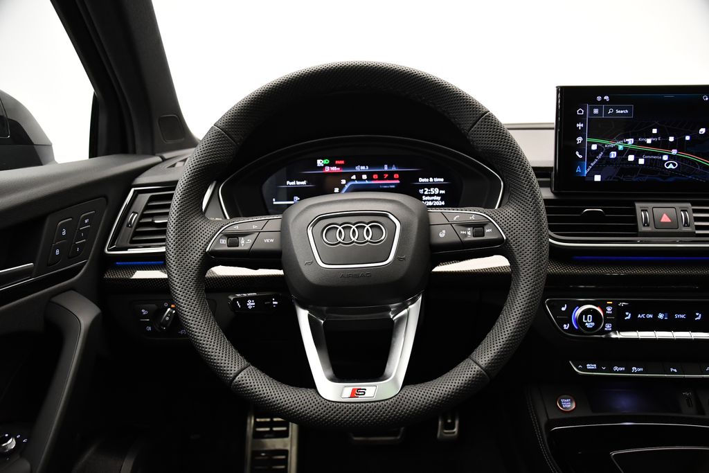 2025 Audi SQ5  22