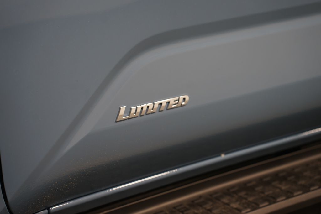 Thumbnail: 2025 Toyota 4Runner - 6