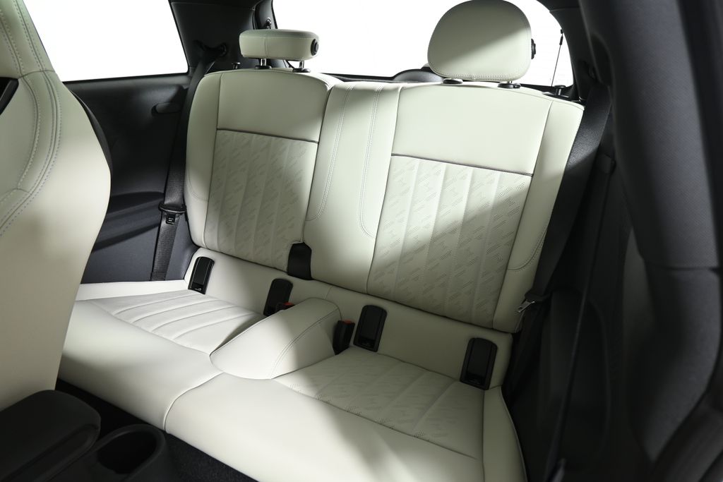 Thumbnail: 2026 MINI Cooper - 23