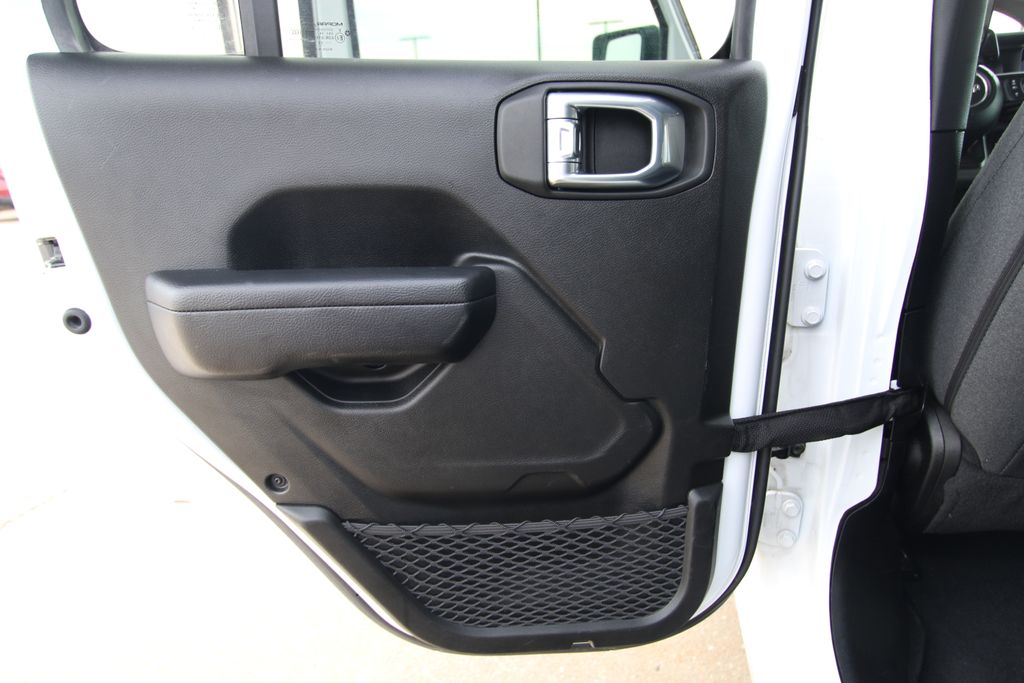 Used 2024 Jeep Wrangler SUV