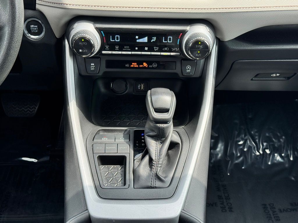Used 2024 Toyota RAV4 SUV