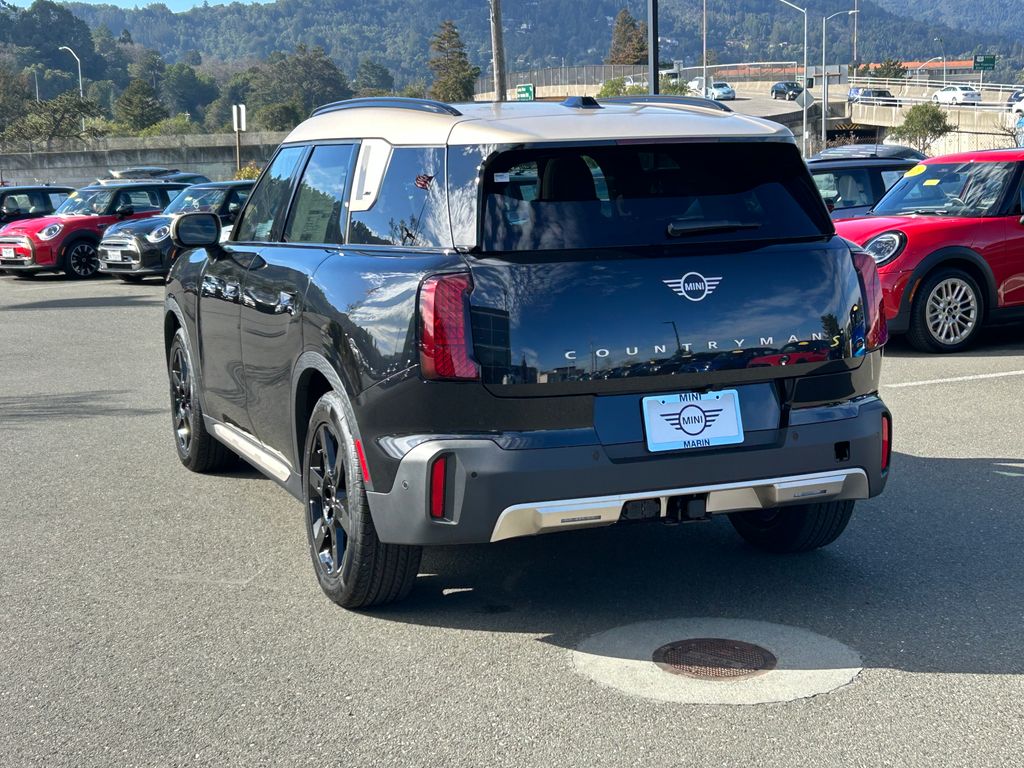Thumbnail: 2026 MINI Cooper Countryman - 3