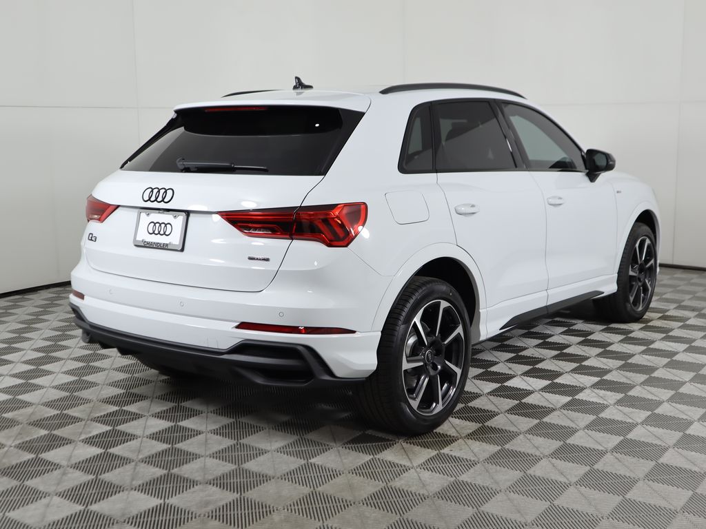 Thumbnail: 2025 Audi Q3 - 5
