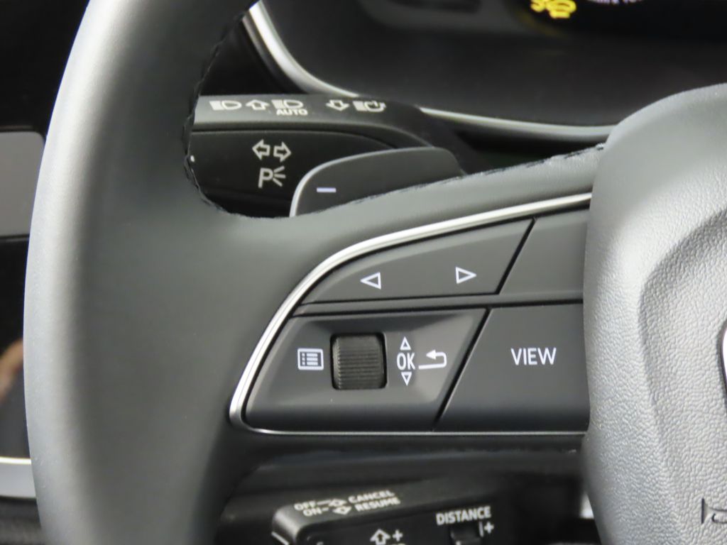 Thumbnail: 2025 Audi Q3 - 16