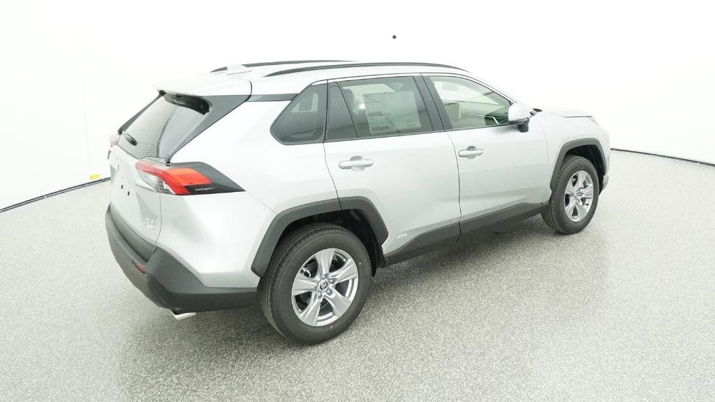 Thumbnail: 2025 Toyota RAV4 - 18