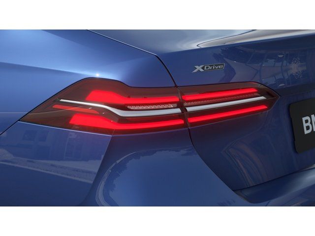 Thumbnail: 2026 BMW 5 Series - 8