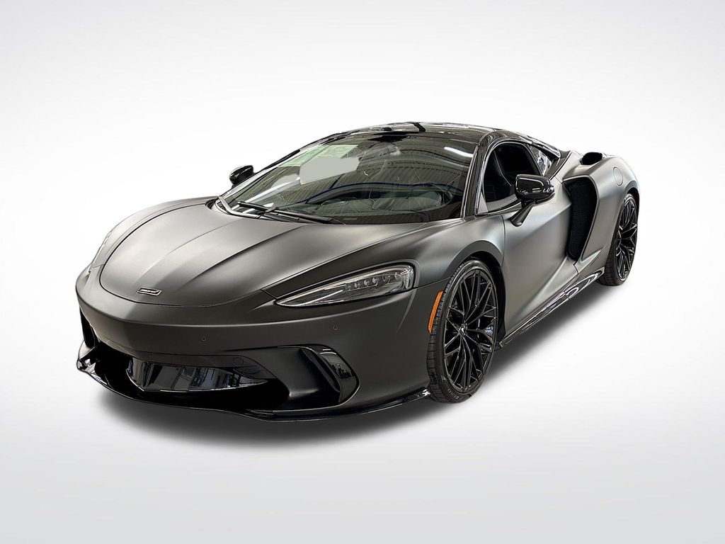 2025 McLaren GTS RWD