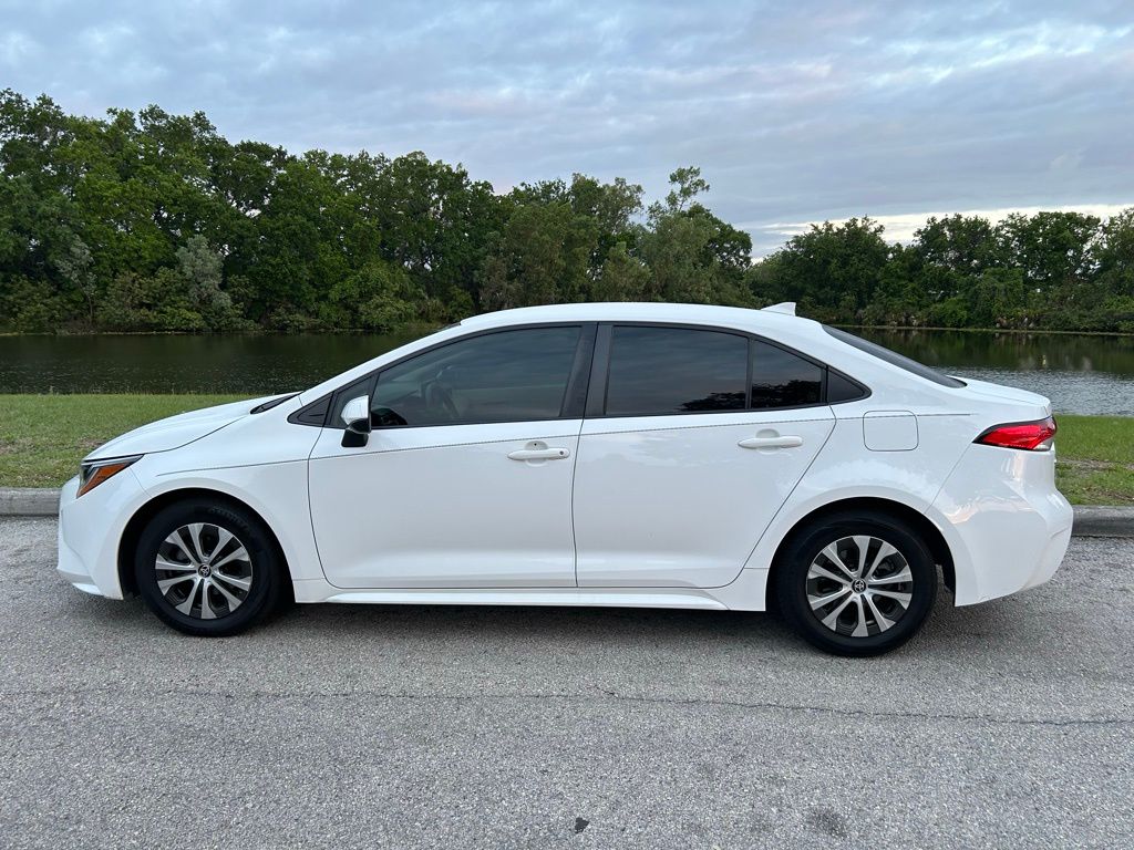 Thumbnail: 2022 Toyota Corolla - 2