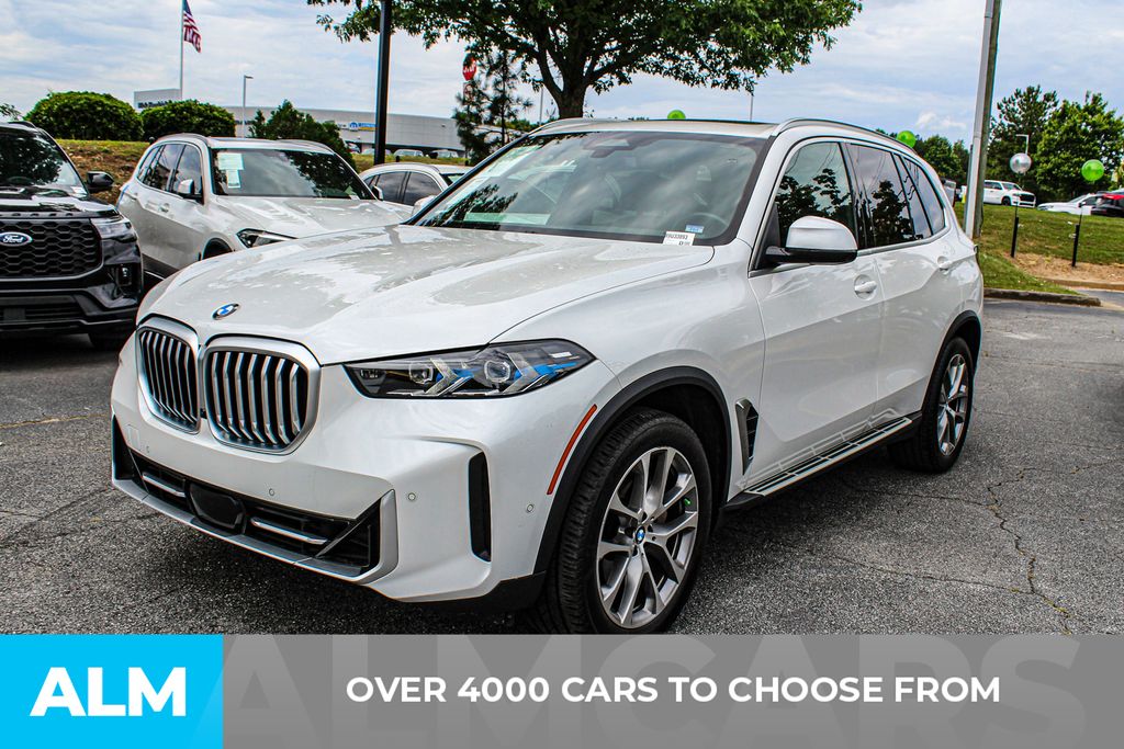 Used 2024 White BMW sDrive40i image 3