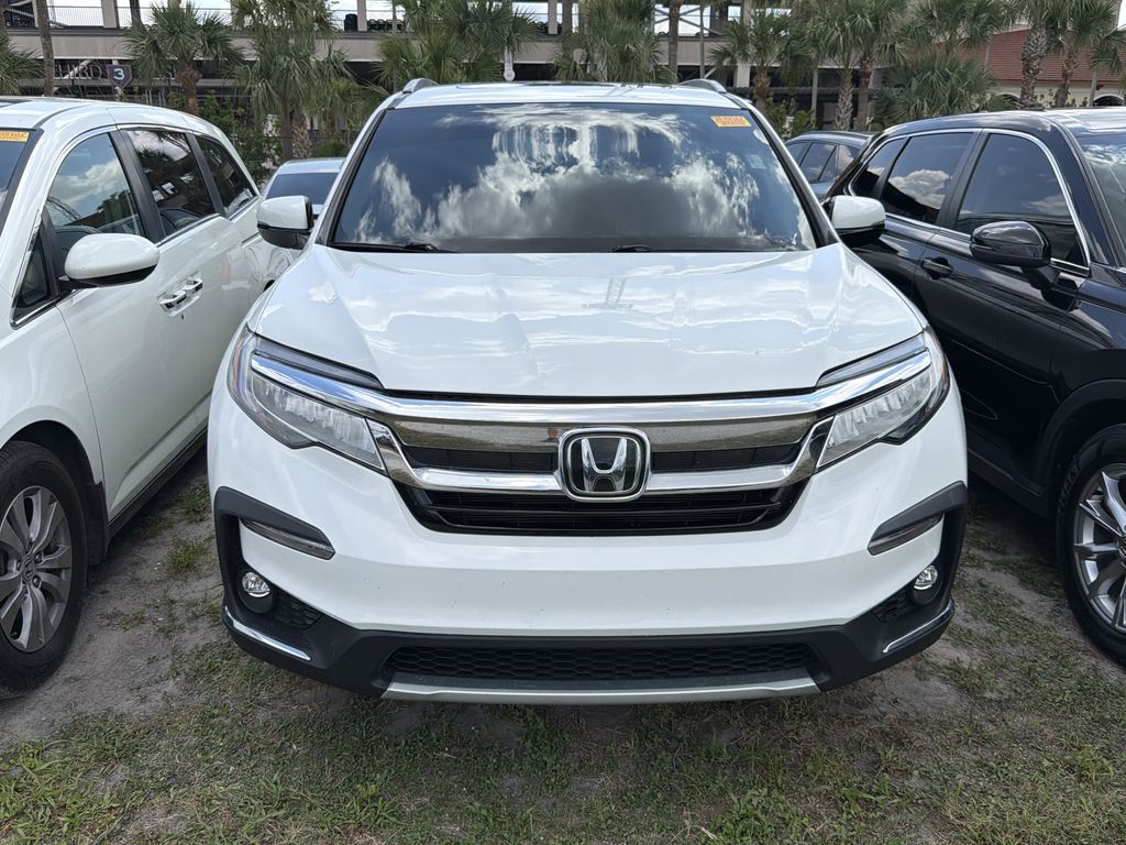 used 2022 Honda Pilot car, priced at $33,992