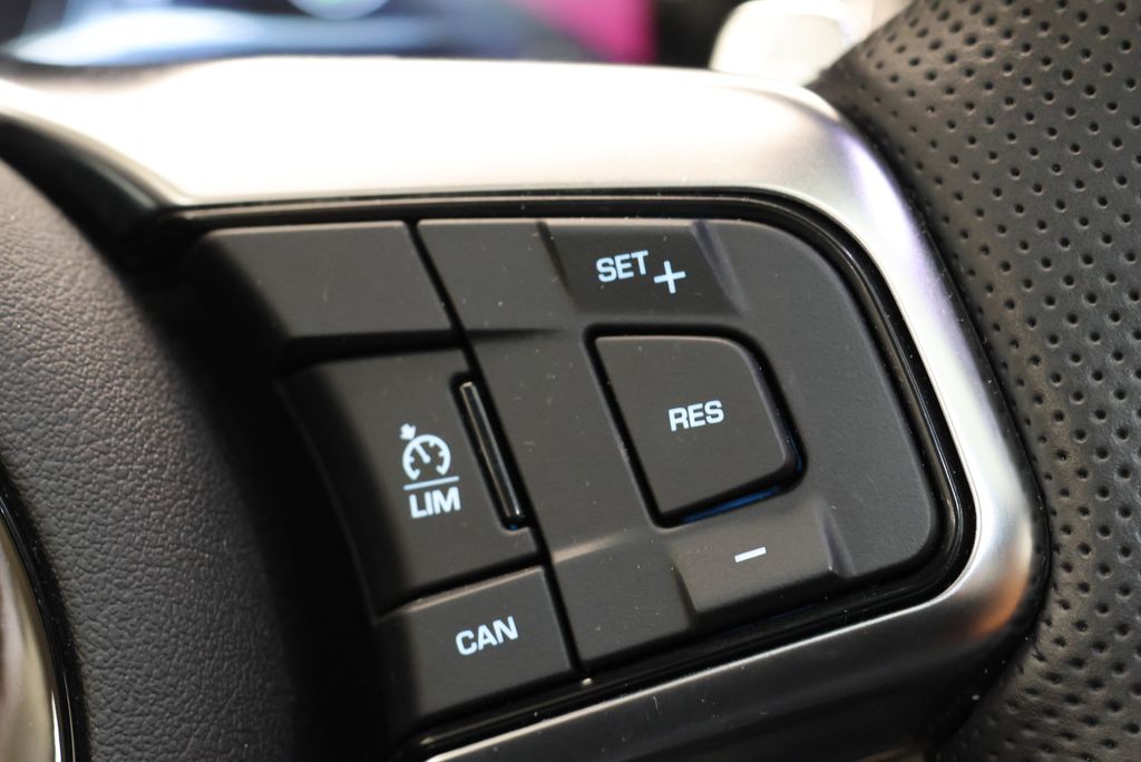 Thumbnail: 2023 Jaguar F-Type - 17