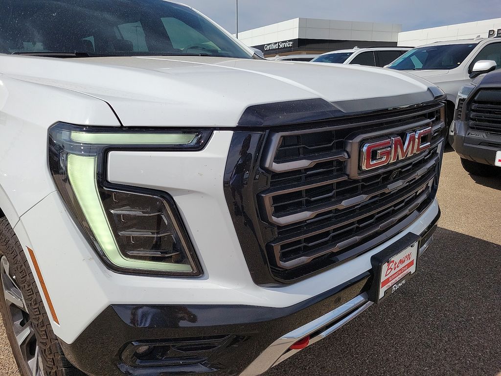 2025 GMC Yukon AT4 Ultimate White at Brown Buick GMC