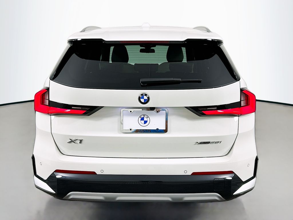 Thumbnail: 2026 BMW X1 - 6