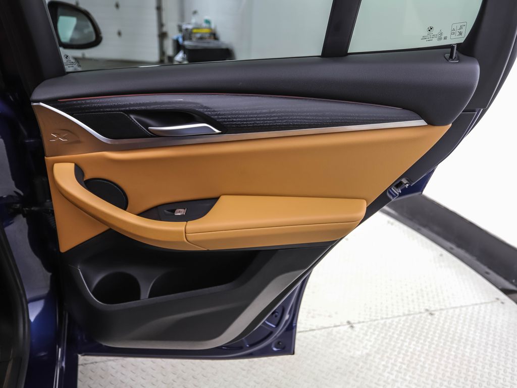 Thumbnail: 2024 BMW X3 - 25