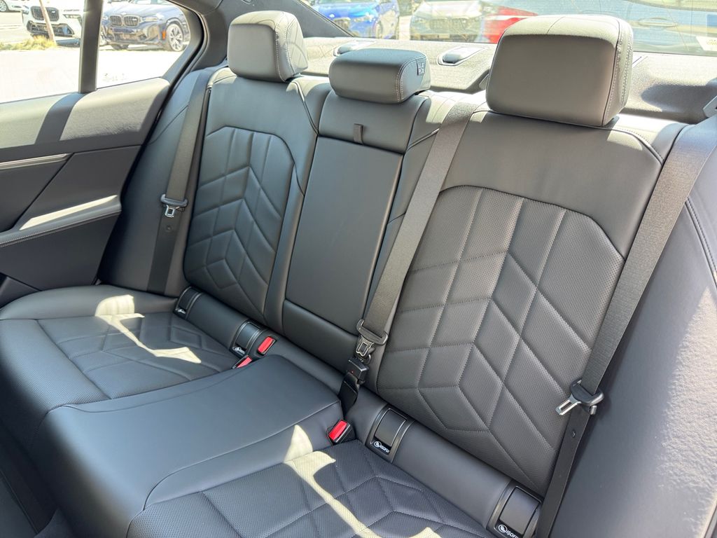 Used 2025 Black BMW 530i xDrive image 23