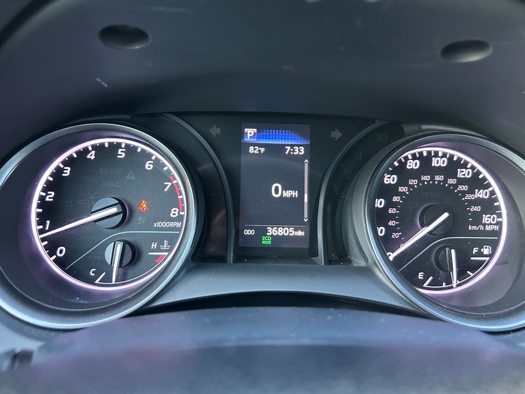 2023 Toyota Camry SE 23