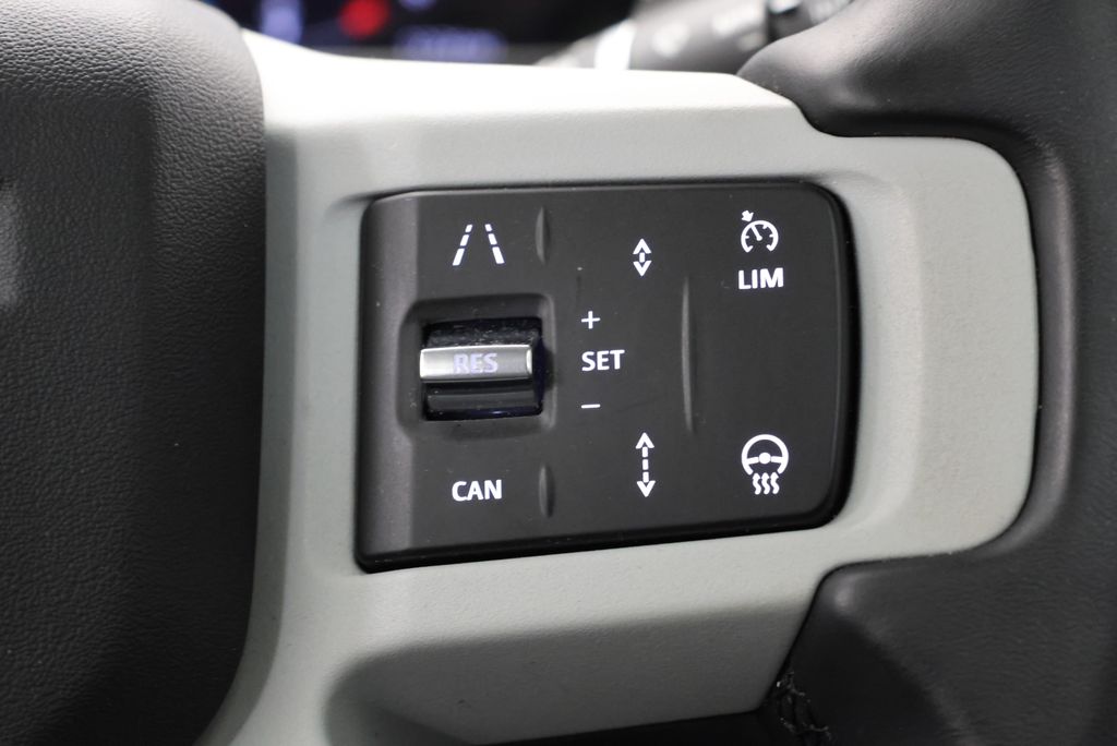 Thumbnail: 2024 Land Rover Defender - 19
