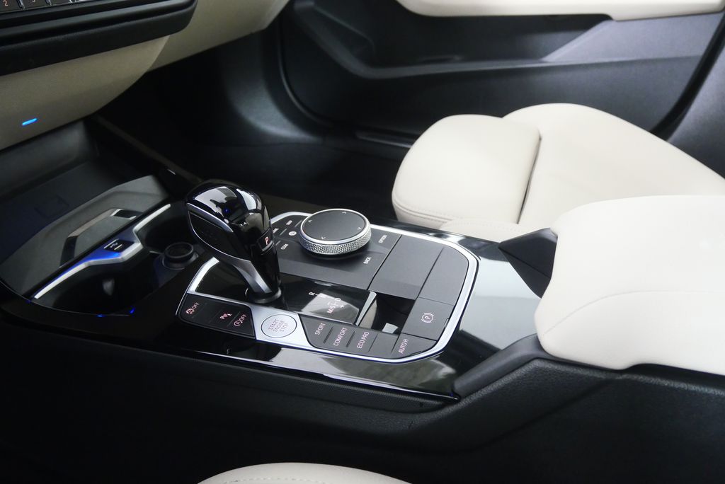 Thumbnail: 2024 BMW 2 Series - 27