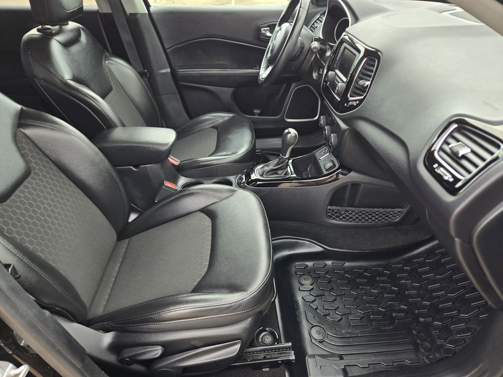 2018 Jeep Compass Latitude Black at Bravo Nissan