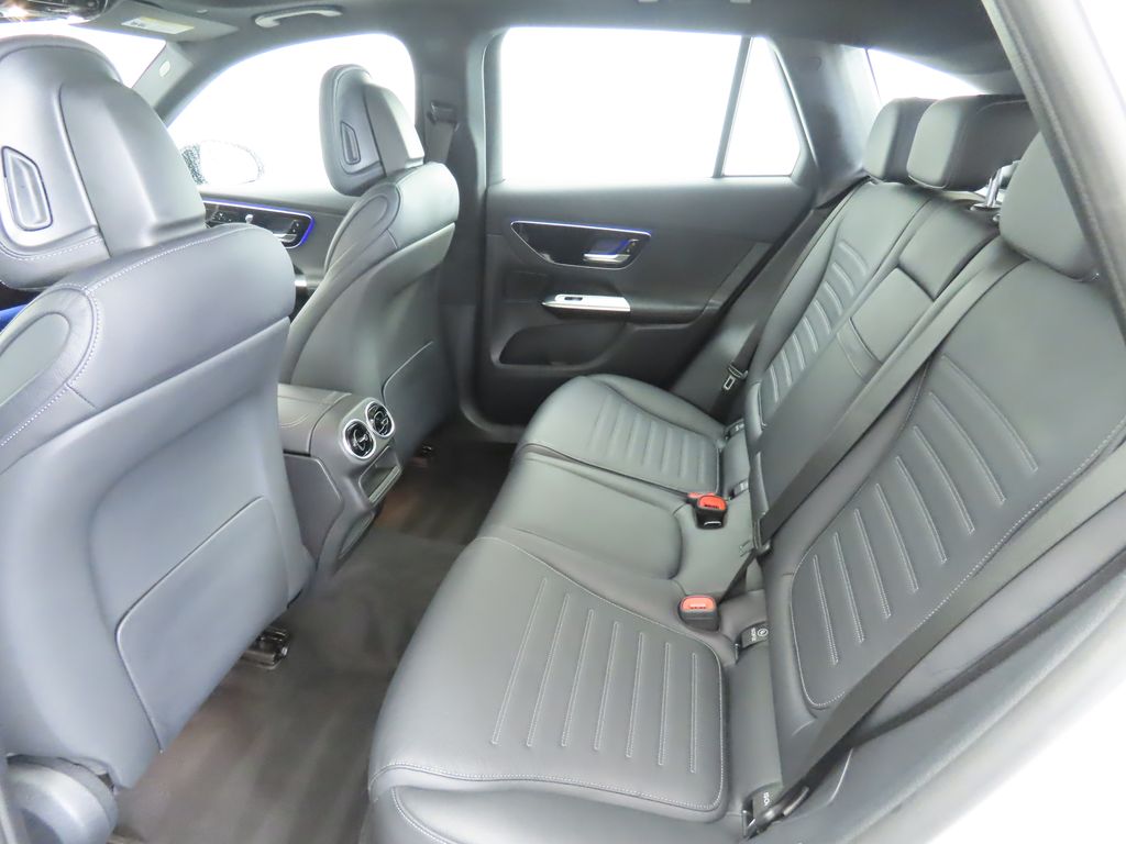 Thumbnail: 2025 Mercedes-Benz GLC - 21